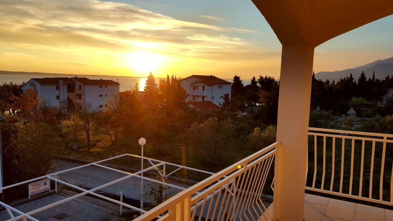 Apartments Merion Стариград-Пакленица Екстериор снимка