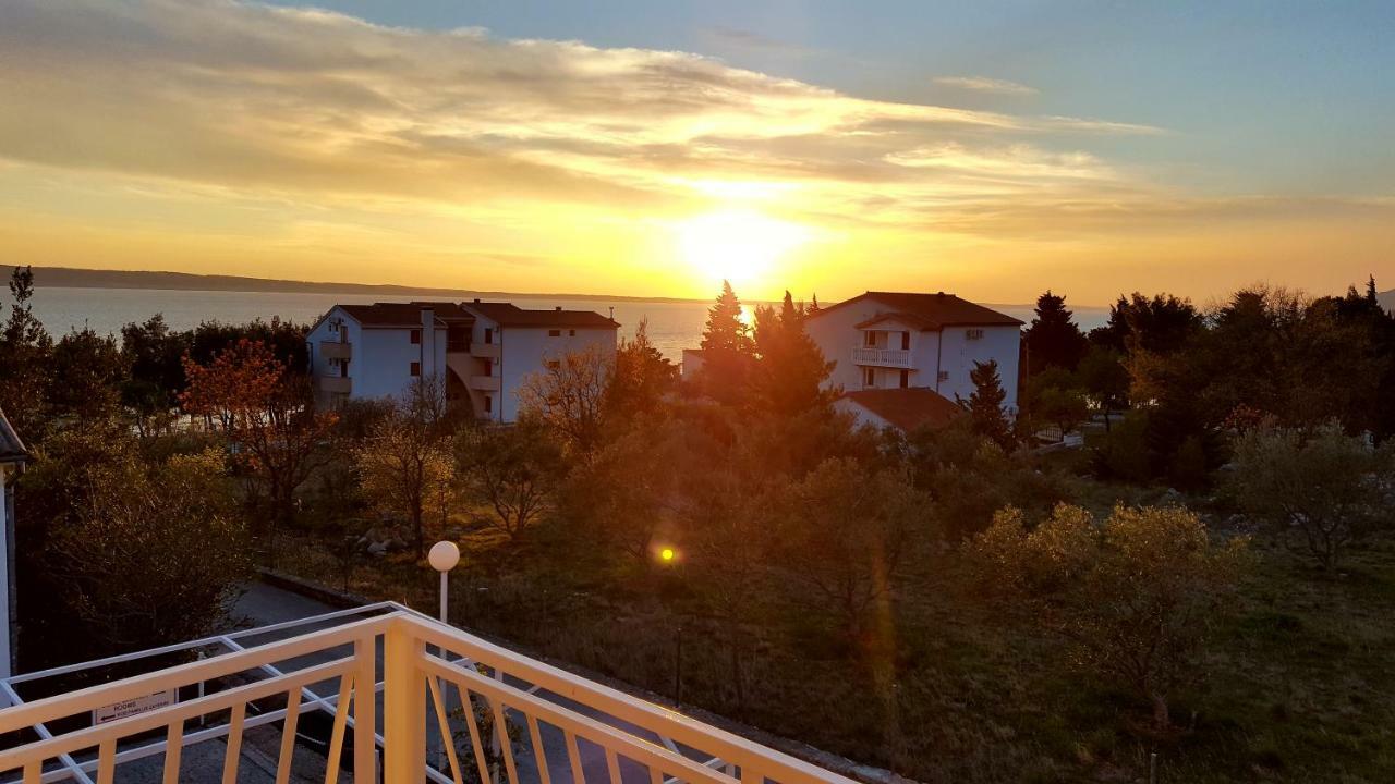 Apartments Merion Стариград-Пакленица Екстериор снимка